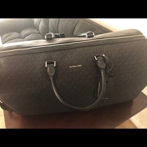 michael kors duffle bag New tags still on